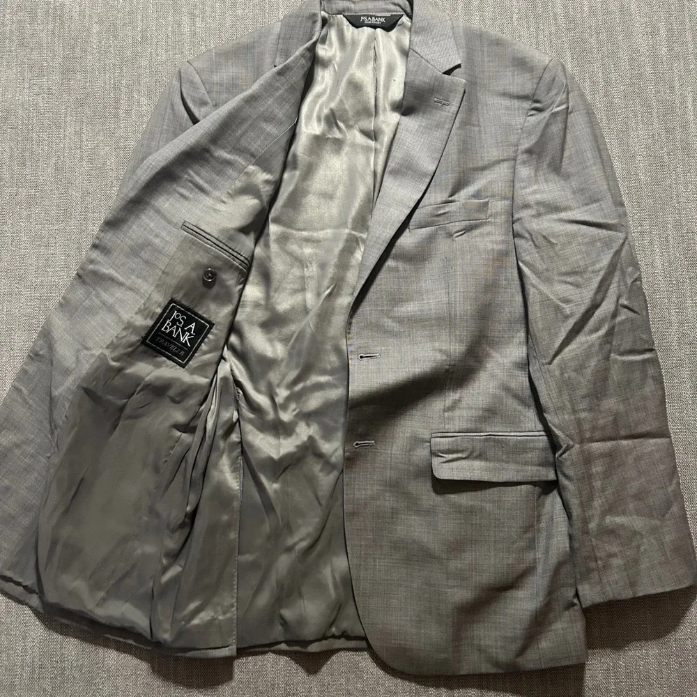 Jos A Bank Traveler Blazer Mens 38R Grey Tailored Fit 2 Button 100% Wool Jacket